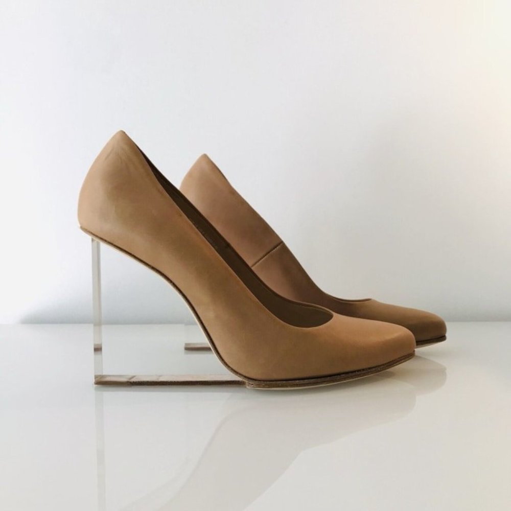 NWB MAISON MARTIN MARGIELA for H&M BEIGE Lucite Wedge Pumps Size EURO 36 / US 5